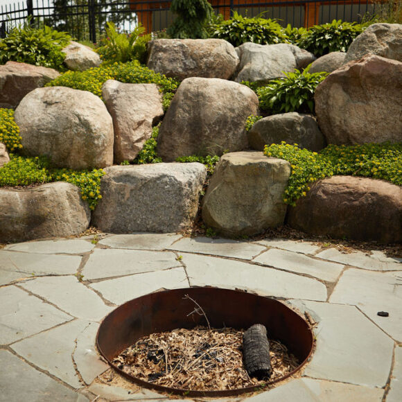 Natural Stone Firepits with Boulders Minnesota Natural Stone Firepits with Boulders Minnesota