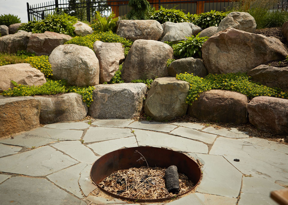 Natural Stone Firepits with Boulders Minnesota Natural Stone Firepits with Boulders Minnesota