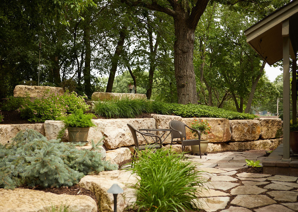 Boulder retaining wall Cottage Grove Boulder retaining wall Cottage Grove